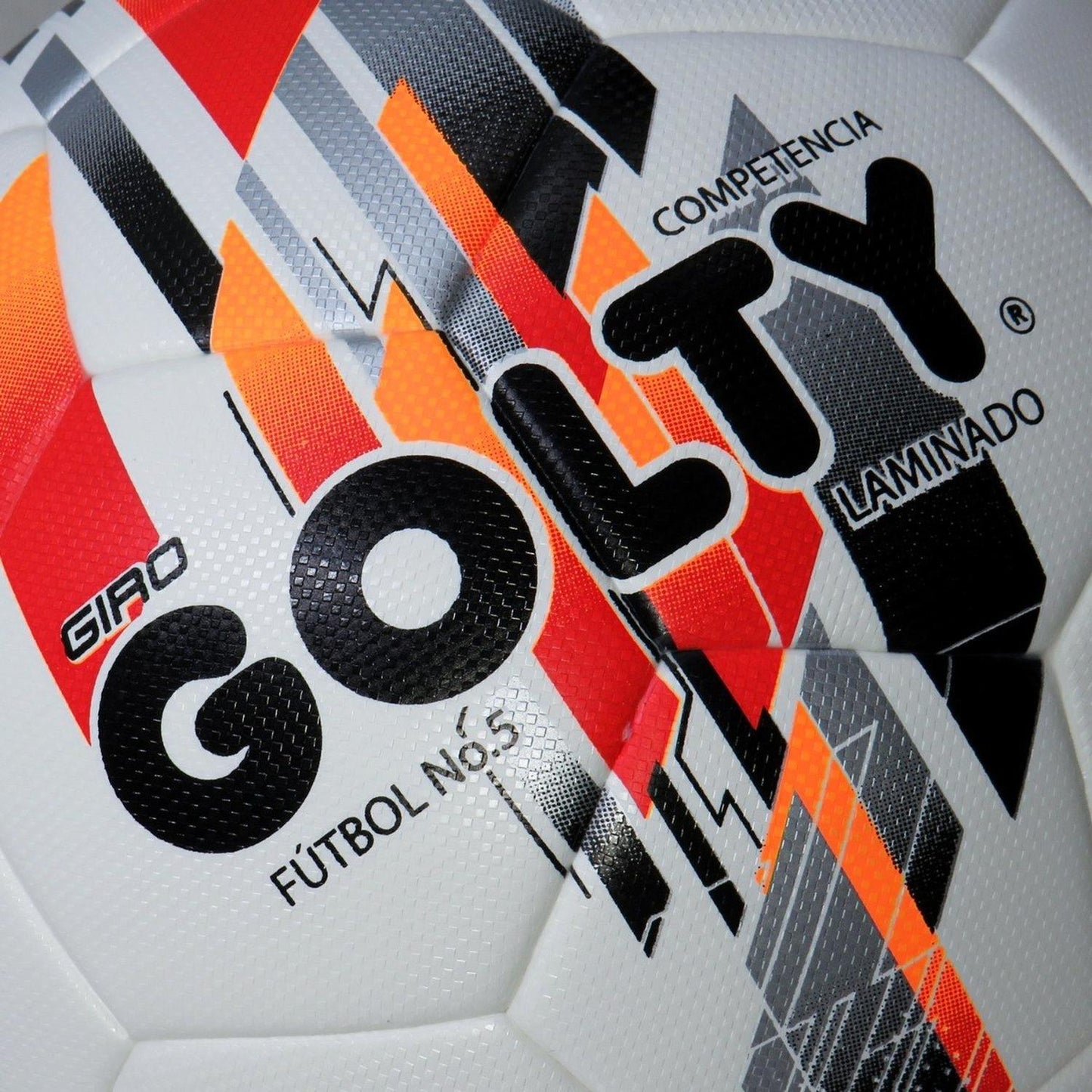 Balon de Futbol Competitivo Golty Giro Laminado